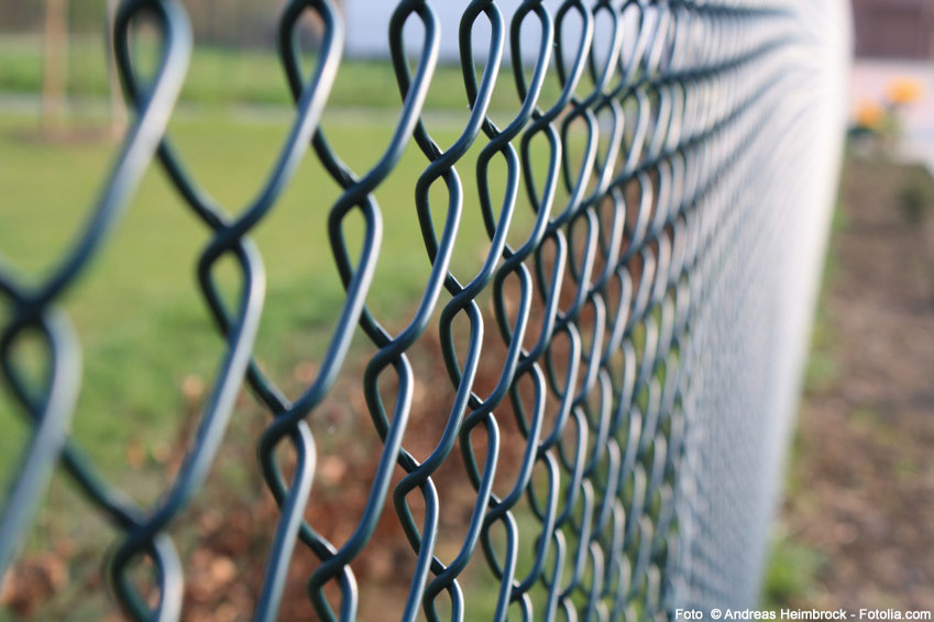 Maschendrahtzaun Selbst Aufstellen Tueftler Und Heimwerker Detueftler Und Heimwerker De