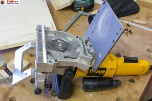 Test-DeWalt-DW682K-Lamellenduebelfraese-Fraeser-wechsel