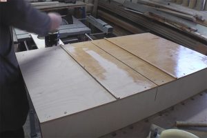 Schiebeschlitten-Tischkreissaege-PTS10-streichen