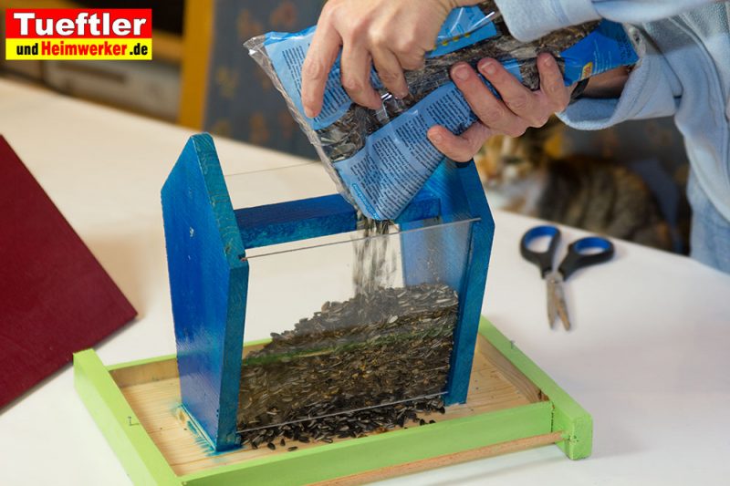 Vogelfutterhaus selber bauen Bauanleitung für Futterhäuschen