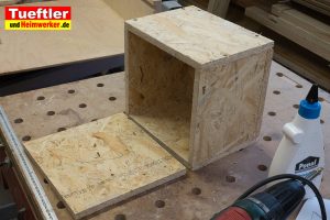 DIY-Solarmodul-Ueberwachungskamera-Akkubox-gebaut-9