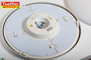 Dimmbare-LED-Deckenlampe-Joel-innen