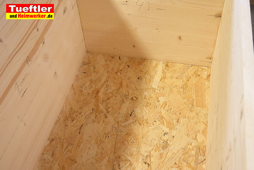 Katzenhaus-DIY-Projekt-Leimholz-Boden-OSB-Stepp4