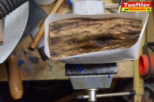 Eingepackt um es mit Epoxidharz zu füllen
