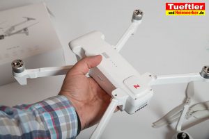 Drohne-Test-FIMI-X8-SE-Drohne-aufgeklappt