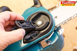 Makita-DUC353PT2-Test-DUC353Z-Kettenspannung-3