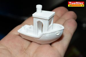 das-Filament-PETG-weiss-test-benchy3d